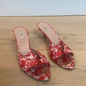 Prada kitten heels beautiful red and white fabric Sz 38